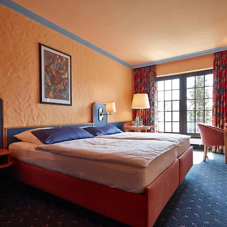 Und Restaurant Bommersheim Hotel