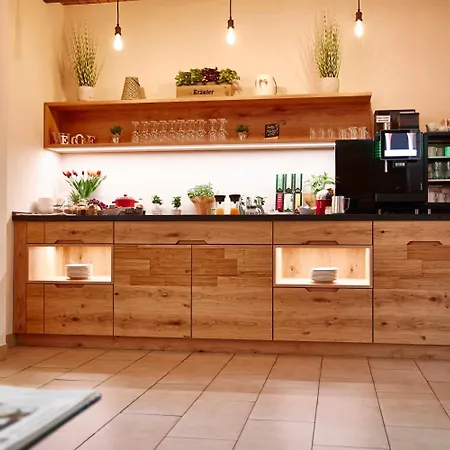 Bommersheim Отель