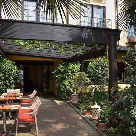 Und Restaurant Bommersheim 3*