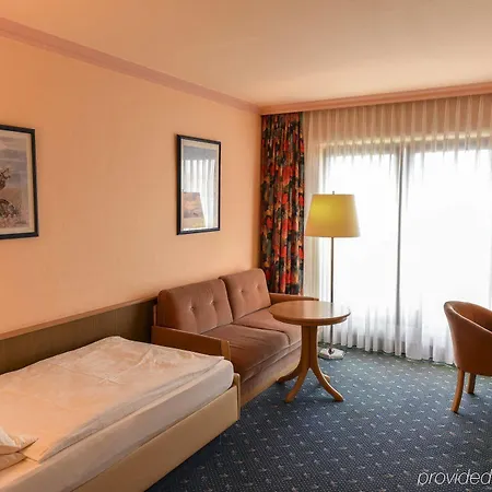 Und Restaurant Bommersheim Hotel 3*